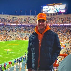 Meet your Posher, Tai